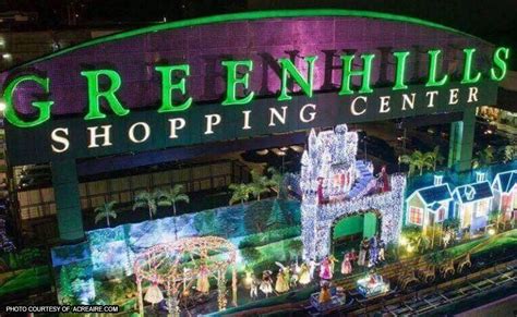 Mga video ng kpop store greenhills.